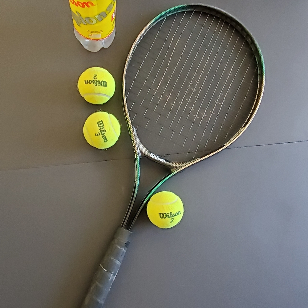 Wilson - Court EX Tennis Racquet